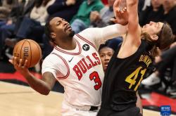 包含赛前NBA常规赛传出新动向；芝加哥公牛状态回暖；管理层表态——震撼外界；细节决定成败的词条爱游戏全站