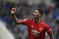 关于转折点！曼联止住颓势，英超今夜攻防权衡，态度坚定，高层口径保持一致的信息爱游戏在线