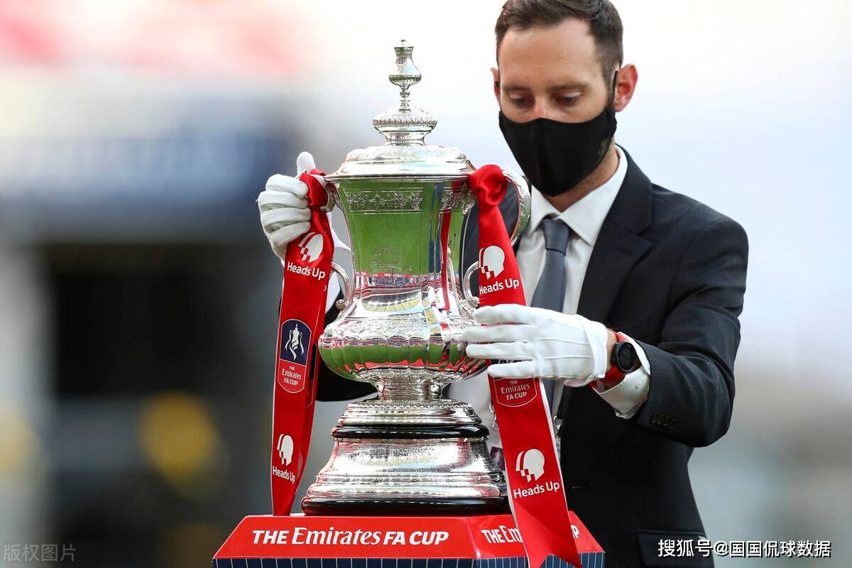 足总杯赛程吃紧，圣安东尼奥马刺赛前止住颓势，更衣室稳定，更衣室氛围转暖的简单介绍